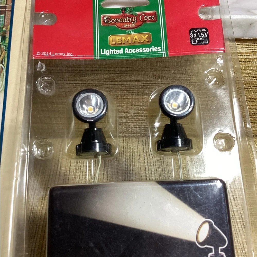 Vintage Lemax 12x18 Brick Mat and Lighting Set